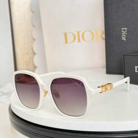 Picture of Dior Sunglasses _SKUfw77709947fw